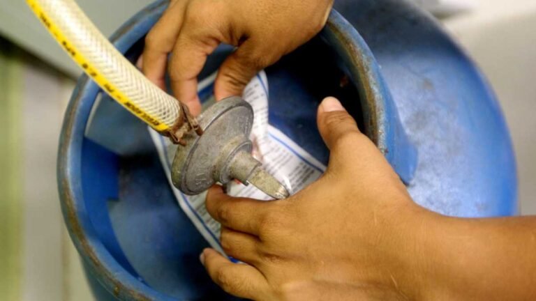 Casal é preso por deixa duas crianças sozinha e válvula de gás aberta que só foi descoberto por vizinho