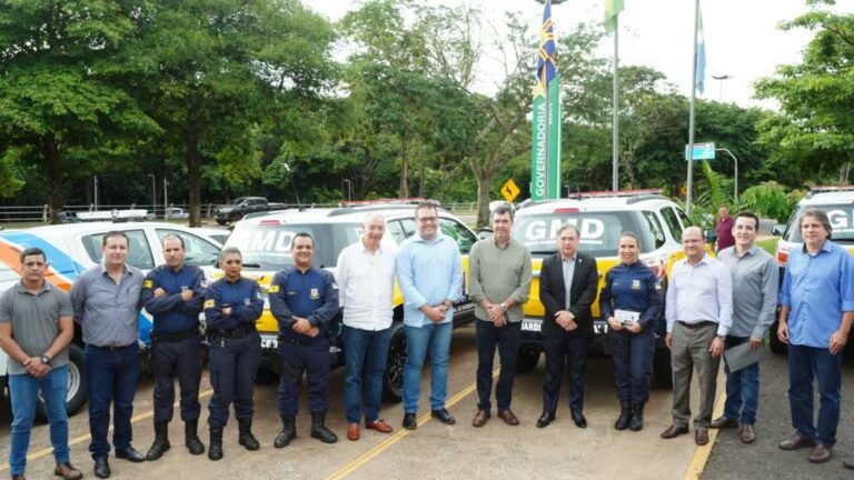 DOURADOS – Governo do Estado entrega viaturas novas para a GMD