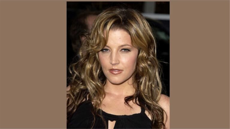 Morre aos 54 anos a cantora Lisa Marie Presley filha única de Elvis Presley