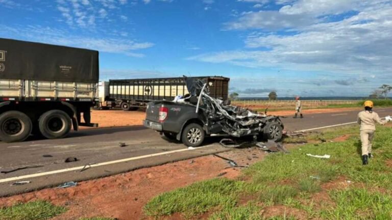Tragédia – Família morre em acidente na MS-040 sendo 2 crianças e 3 adultos