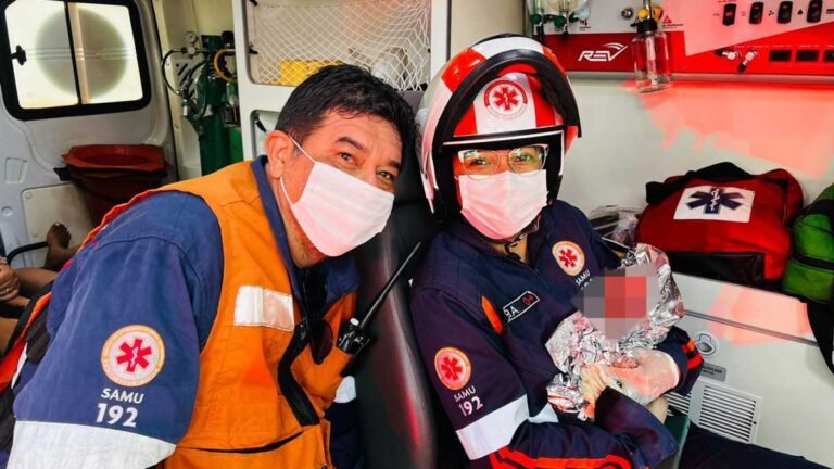 Canaã I – Equipe do SAMU realiza parto e bebê nasce em casa em Dourados
