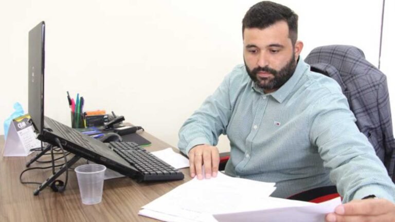 Com curso superior, Alisson se formou em Direito com apoio de programa do Governo