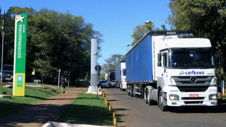 Atenção – Funtrab disponibiliza mais de 120 vagas para motoristas de transporte de cargas e de passageiros