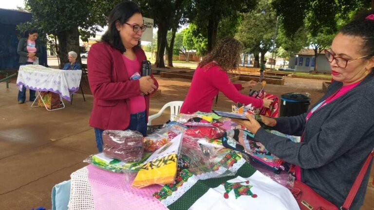 Feira de Artesanato acontece nesta sexta na Praça Paraguaia