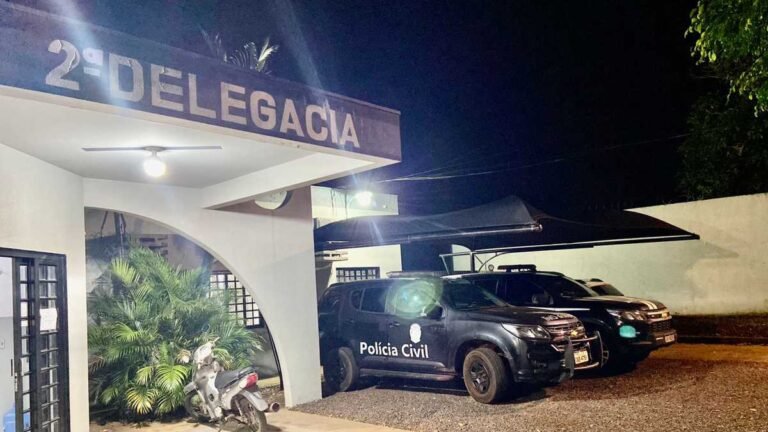 Falso roubo de caminhão termina com três homens presos por comunicação falsa de assalto