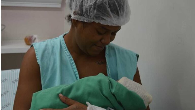 No HRMS, Dia das Mães foi especial para Katielly, que ganhou o pequeno Mikael