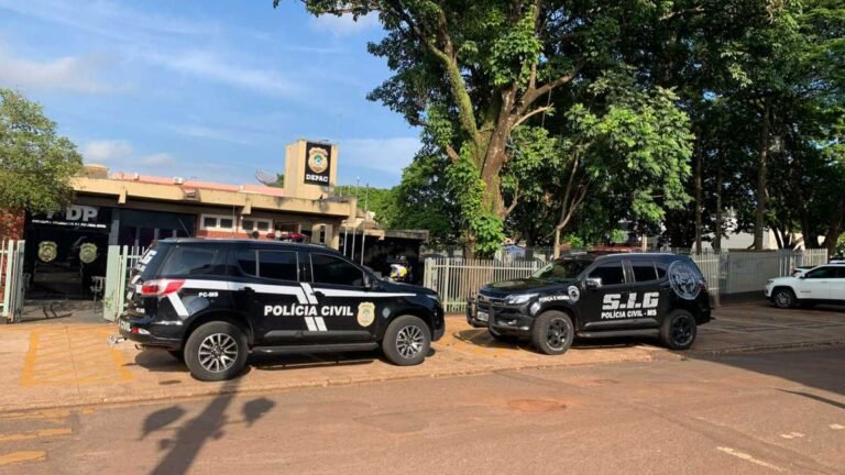 Polícia Civil prende homem por descumprir medida protetiva e divulgar fotos íntimas da vítima