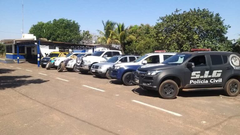 Operação conjunta resulta na prisão de 04 homens e apreensão de veículos e drogas 