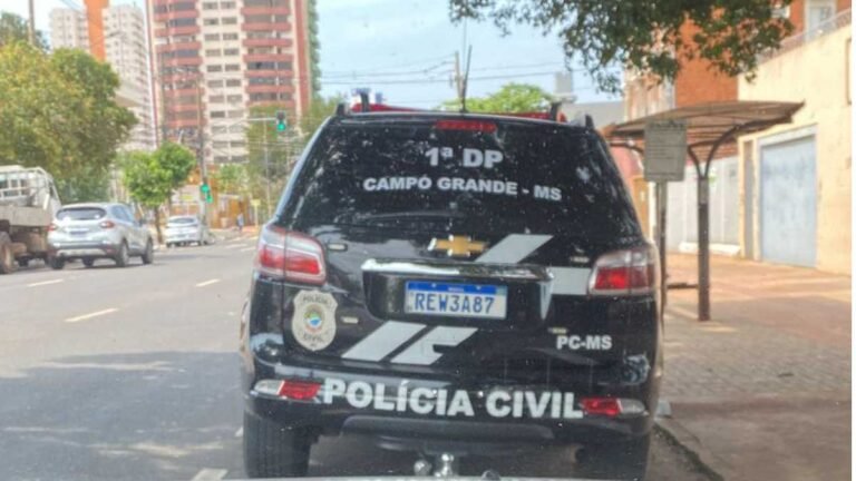 Polícia Civil prende casal suspeito de extorquir vítima e por ameaça-la de morte caso ela os denunciasse