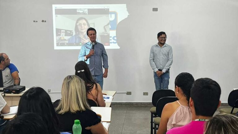 Comunica SES – Gestores da Saúde participam de capacitação com foco na comunicação