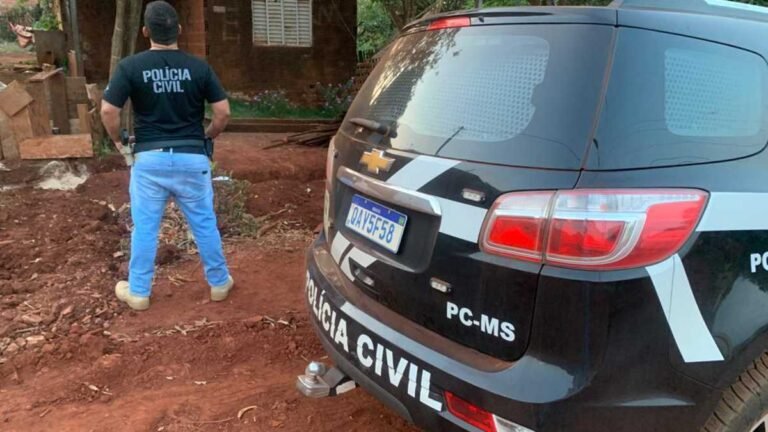 Mulher é resgatada de cárcere privado após conhecer homem pela internet