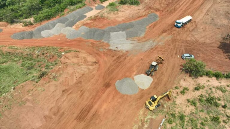 Governo de MS e Suzano firmam parceria para recuperar 378 km de rodovias em MS