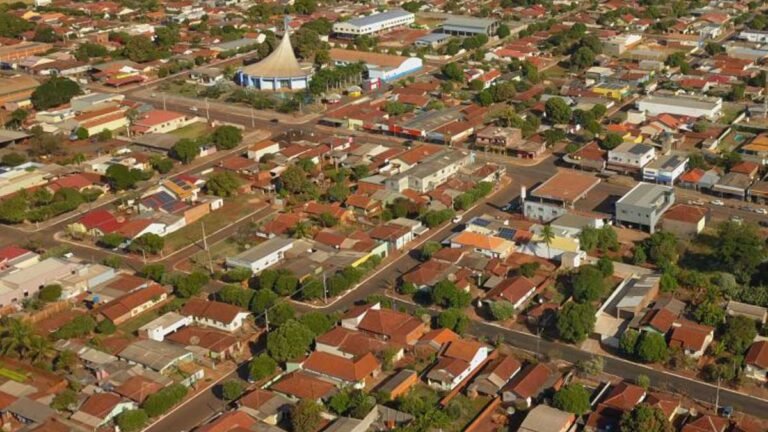 Editais do Governo de MS anunciam novas obras em Campo Grande, Camapuã e Vicentina