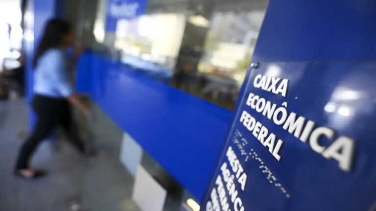 Caixa paga Bolsa Família a beneficiários com NIS de final 8