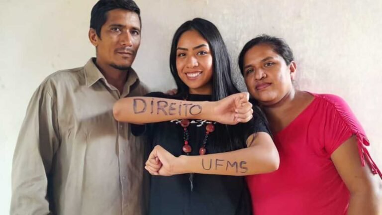 Jovem Terena da Rede Estadual de Ensino é aprovada em 1º lugar no curso de Direito da UFMS