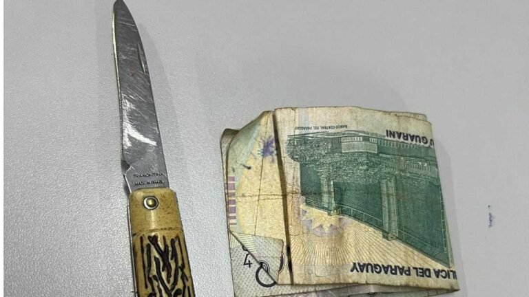 Almoçando, delegado da Polícia Civil evita feminicídio e prende homem com canivete 