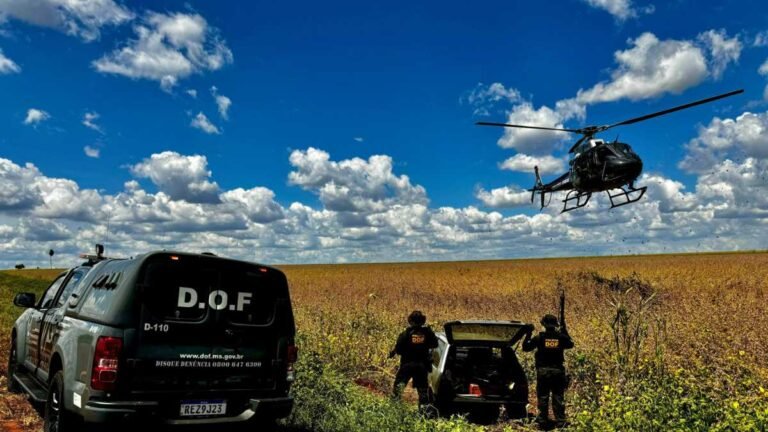 Em ação integrada pelo ar e por terra veículo e motocicleta são recuperados pelo DOF