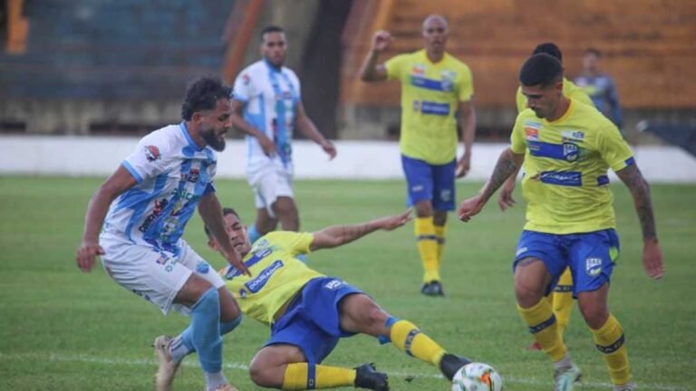 Dourados AC vence Ivinhema e avança com liderança do Grupo B e segunda melhor campanha geral