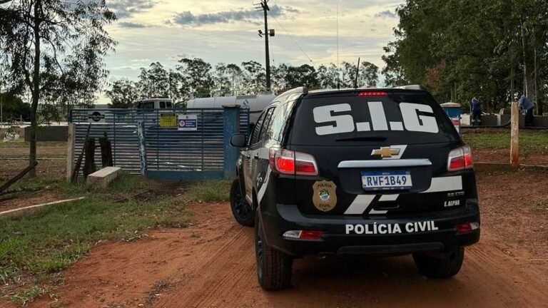 Mulher é indiciada por aborto e jogar feto de 4 a 5 meses de gestação em esgoto 