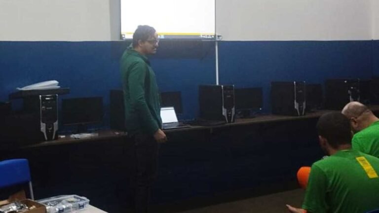 ‘Despertando Conexões’: projeto leva robótica a internos da Penitenciária Estadual de Dourados