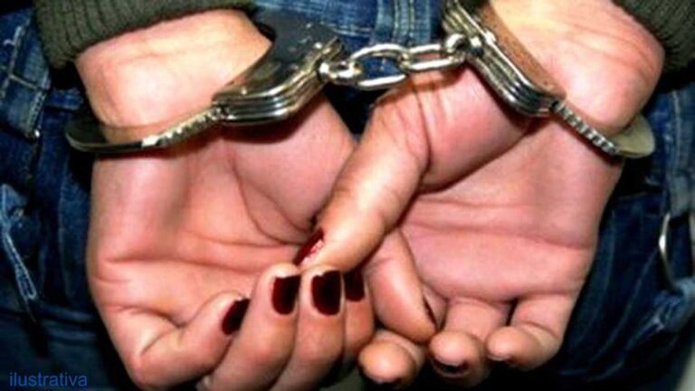 Mulher mente que apanhou de ex e acaba presa por denuncia caluniosa
