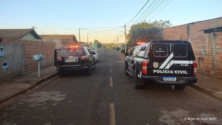 Homem é atacado a golpe de faca e machadinda, quatro envolvidos são presos por tentativa de homicídio