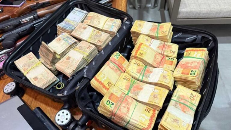 PF desarticula organização criminosa especializada no tráfico internacional de entorpecentes