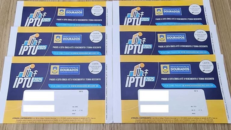 Correios começam a entregar carnês do IPTU em Dourados