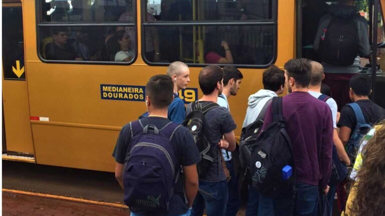 Cadastramento de estudantes para passe livre inicia na quarta, dia 15