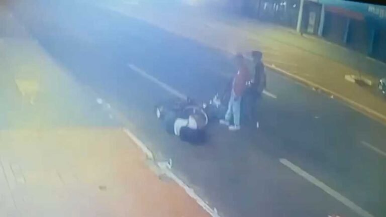 Jovem é roubada enquanto sofria ataque epilético e desmaiar em rua