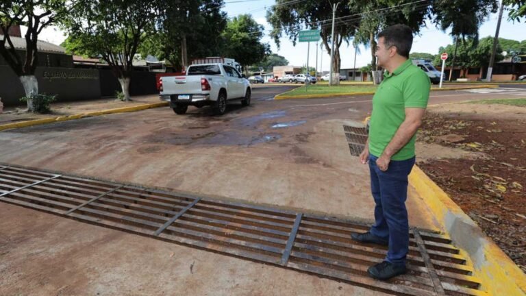 Prefeitura entrega 1ª etapa de obra que acabará com alagamentos