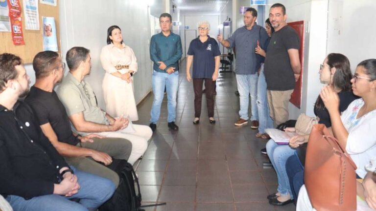 Prefeitura dá posse a 33 médicos que vão atuar na rede pública de Dourados