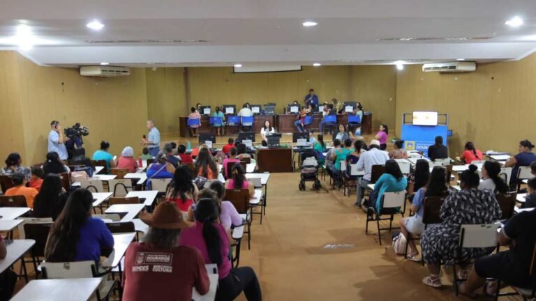‘Mutirão do CadÚnico’ atende quase mil pessoas na primeira etapa