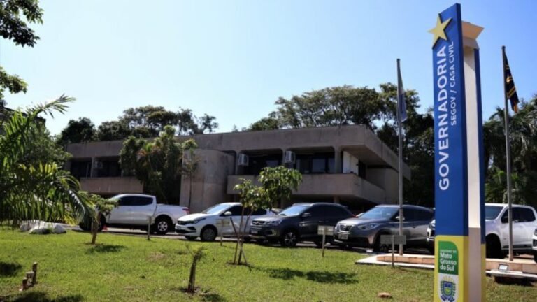 Governo de MS publica revisão anual dos salários dos servidores estaduais