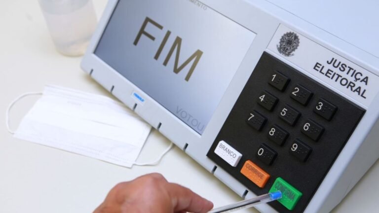 Mais de 5 milhões podem ter o título de eleitor cancelado