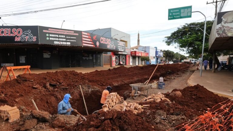 Prefeitura inicia construção de galerias pluviais na Rua Bela Vista