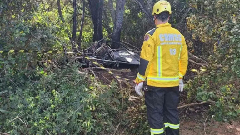Veja a lista com os nomes – Anac investiga acidente de balão em Santa Catarina com oito mortos