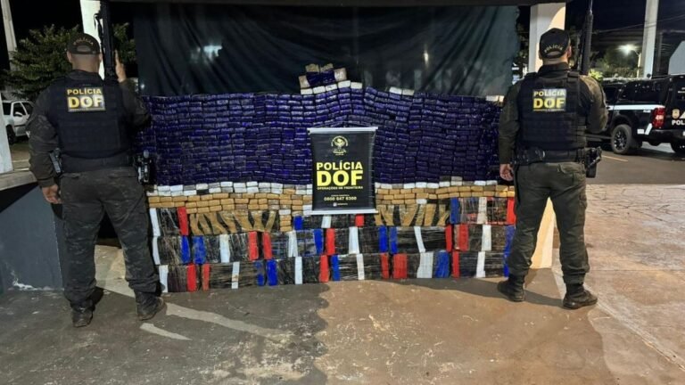 DOF apreende veículo com quase uma tonelada de maconha avaliada em R$ 2,1 milhões de reais