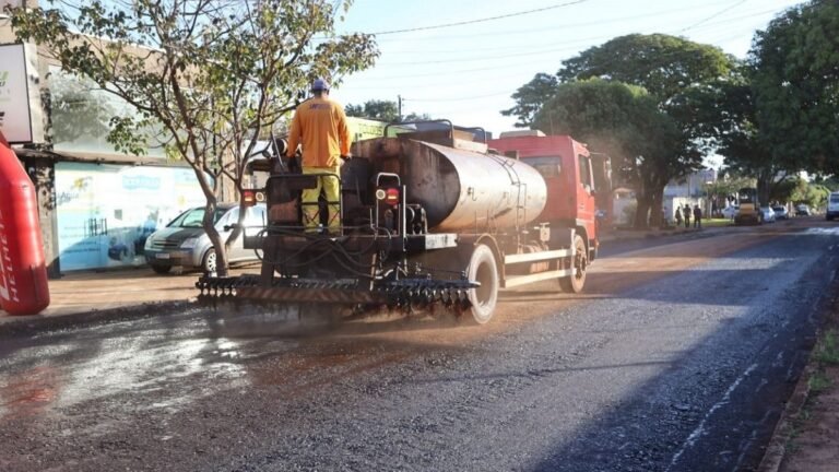 Recapeamento avança no Grande Água Boa e ganha aprovação de moradores