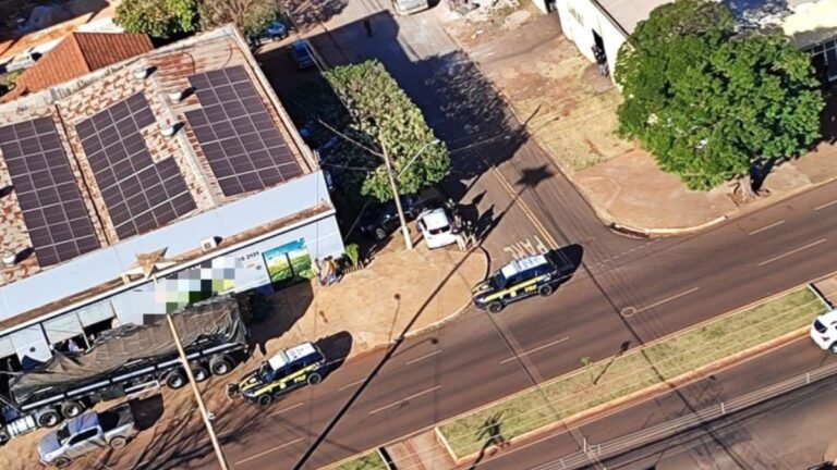Na contra mão e em alta velocidade, engenheiro rampa quebra mola e tenta fugir da PRF e acaba preso por tráfico
