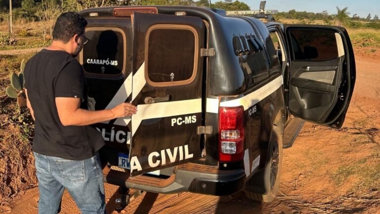 Homem é detido em Caarapó por agredir companheira com foice