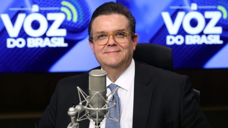 Ministro da Previdência detalha acordo para agilizar ressarcimento a aposentados do INSS