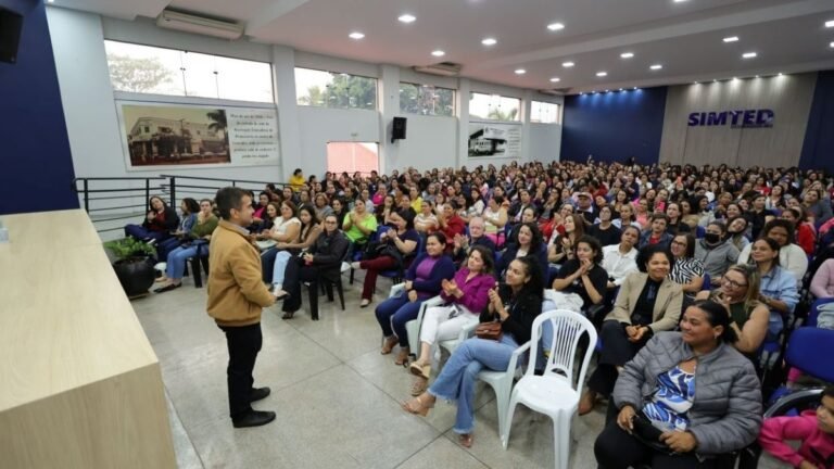 Prefeitura de Dourados capacita servidores dos CEIMs com foco no acolhimento