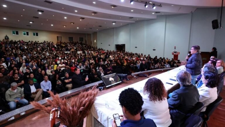 Prefeitura inicia 2º semestre letivo com VII Seminário de Formação Docente