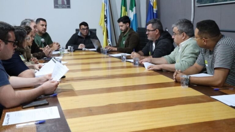 Comissão de Trânsito recebe representantes dos motoristas de aplicativos de Dourados