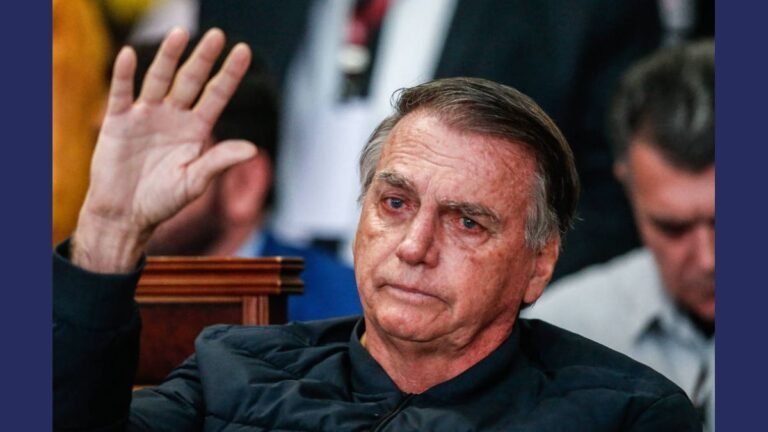 STF: Moraes e Dino votam pela manutenção da prisão preventiva de Bolsonaro