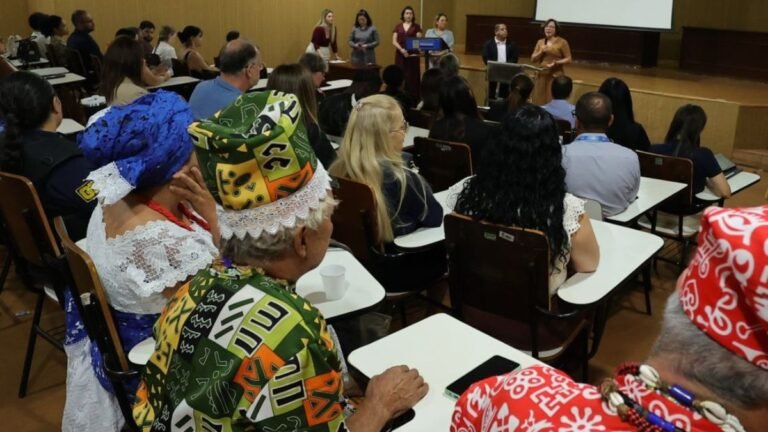 Prefeitura empossa conselheiros municipais e reafirma compromisso com políticas públicas