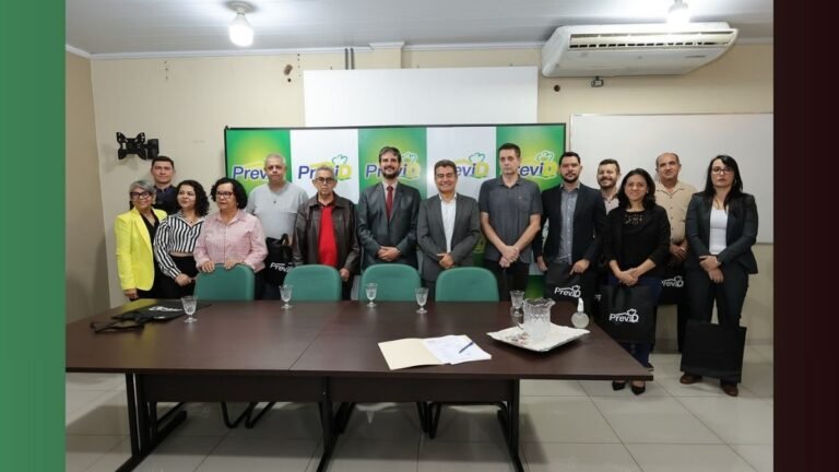 Instituto de Previdência Social dos Servidores do município empossa novos conselheiros