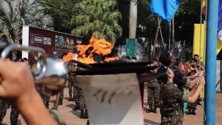 Prefeitura e 4ª Brigada de Cavalaria fazem acendimento da Chama da Pátria nesta segunda