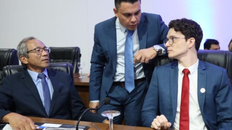 Câmara de Dourados aprova lei para combater a cyberpedofilia